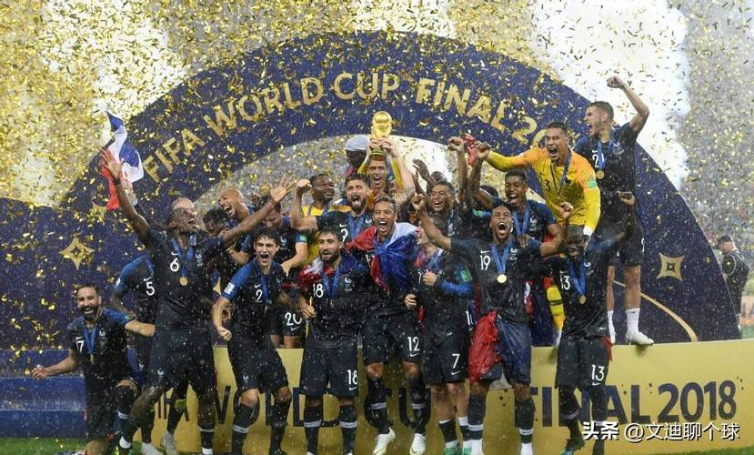 意杯半场：埃斯波西托、图拉姆远射建功，国米暂3-0威尼斯（意杯半场战报：埃斯波西托、图拉姆远射破门，国米暂以3-0领先威尼斯）