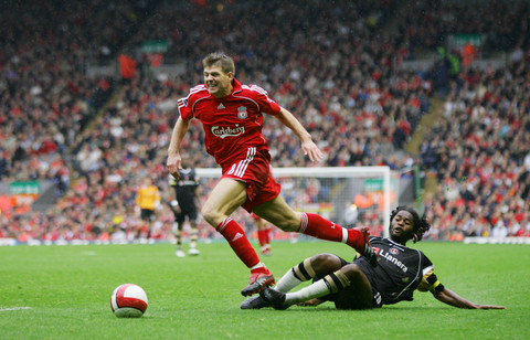 上座率低迷！韩媒：今天韩国对加纳的门票，还有4万张没售出（看台冷清？韩媒称今日韩国对阵加纳仍有4万张球票未售出）