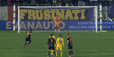 足球意甲豪门高层内讧传闻升温