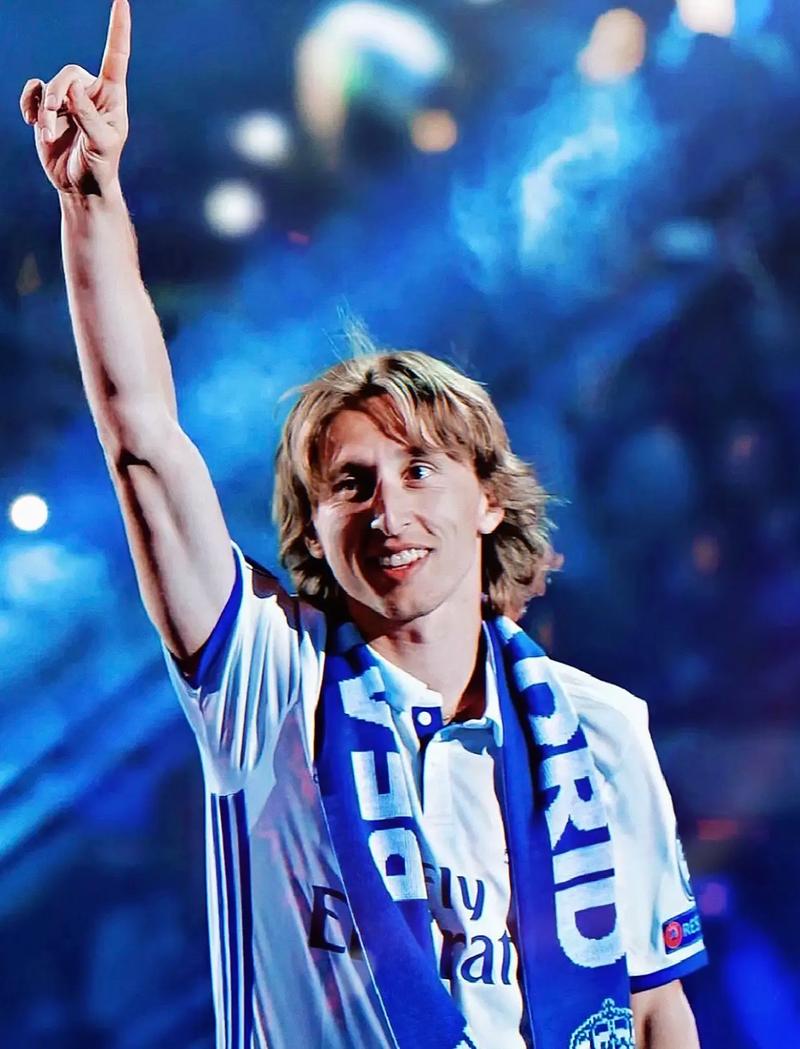 意媒：国米对马里奥-希拉兴趣强烈，准备冬窗报价2000万欧