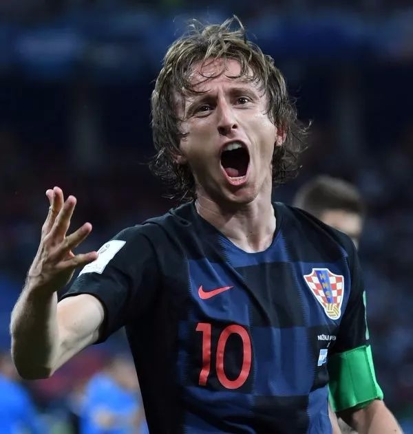 2025年体育博彩收入超250亿美元