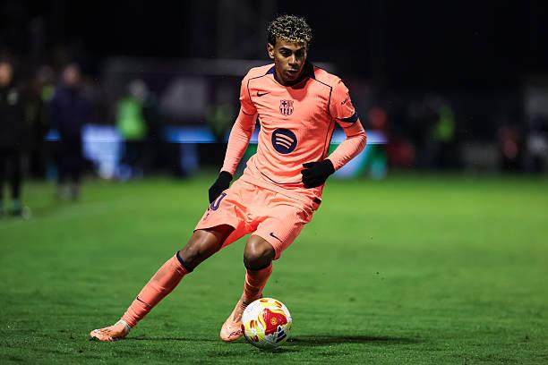 美记：文班亚马和卡斯尔均参加马刺完整训练，后者或明天复出